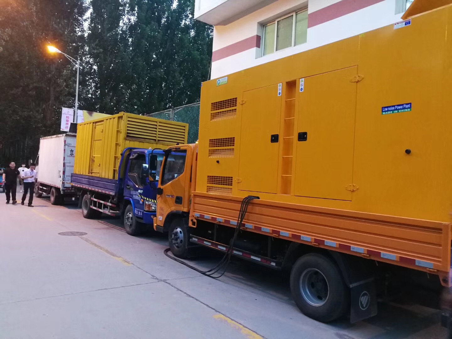 為燕京理工大學(xué)活動(dòng)發(fā)電成功，發(fā)電機(jī)租賃